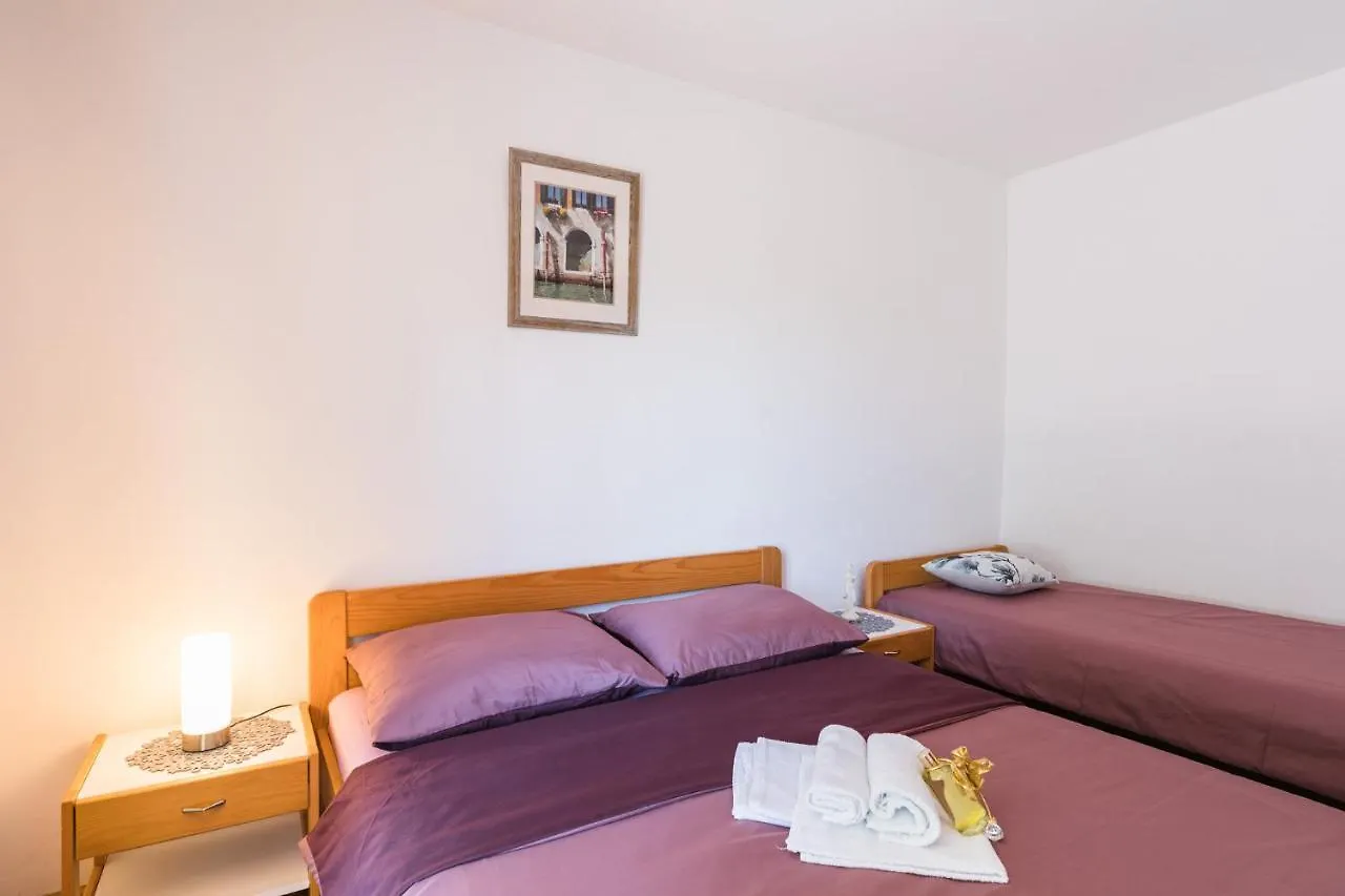 Holiday home Puz Villa Selce